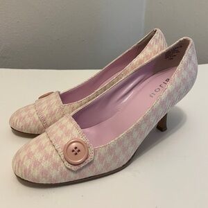 Bijou Pink Houndstooth Heels Size 7.5 – 3” Heel, Button Strap
